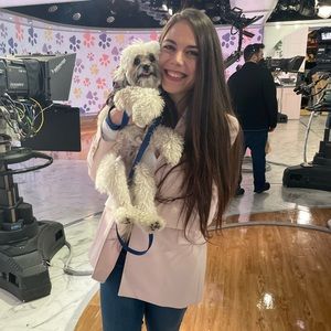 Meet your Posher, Daniela